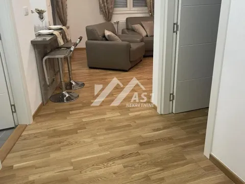 Izdavanje, jednosoban stan, 45m², Podbara, Novi Sad Sve Podlokacije - image 2