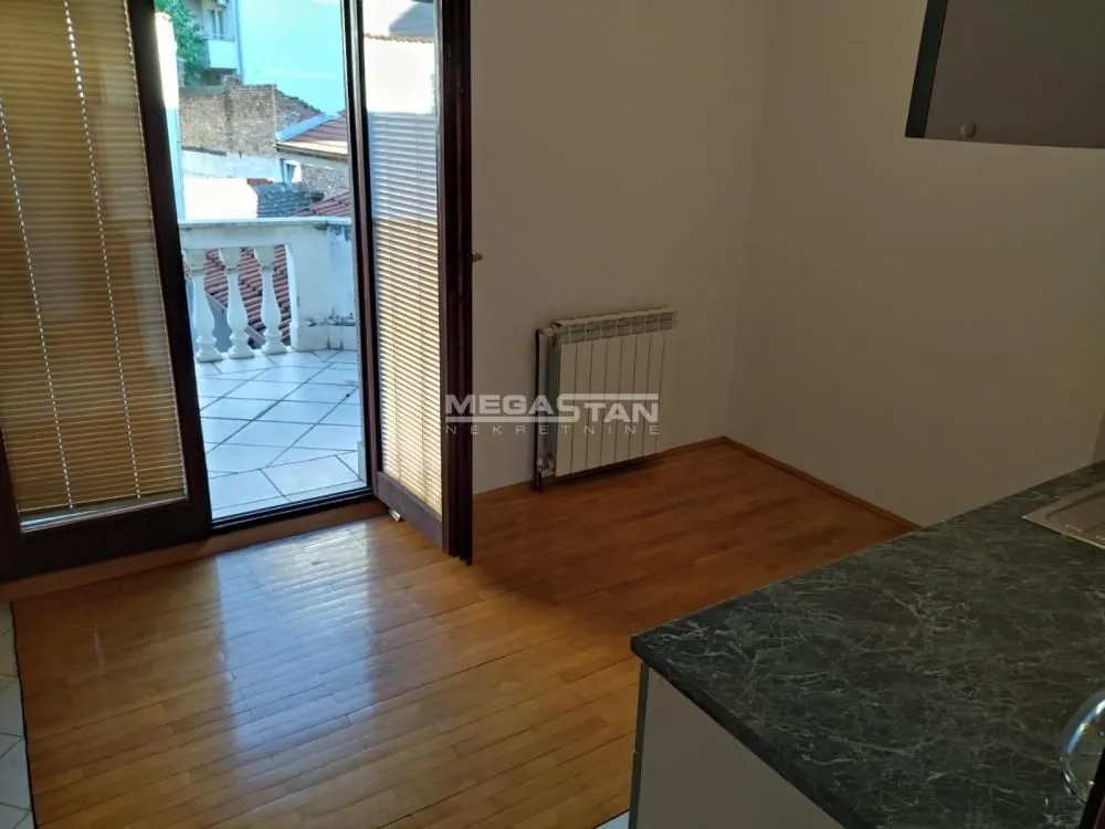 Rent, house, 542m², Bulbulder, Zvezdara Sve Podlokacije
