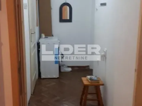 Rent, two bedroom apartment, 36m², Stari Grad, Beograd - image 7