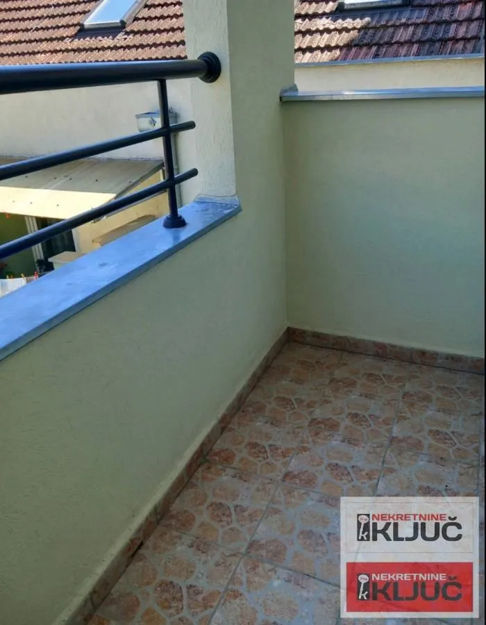 Izdavanje, garsonjera, 25m², Podbara, Novi Sad Sve Podlokacije