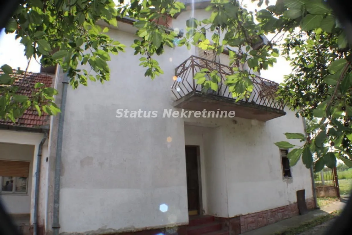 Sale, house, 281m², Titel, Novi Sad
