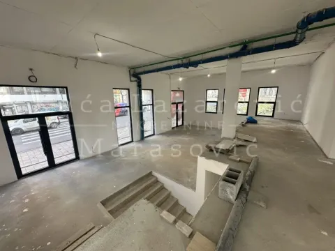 Poslovni prostor in Kalenić Pijaca