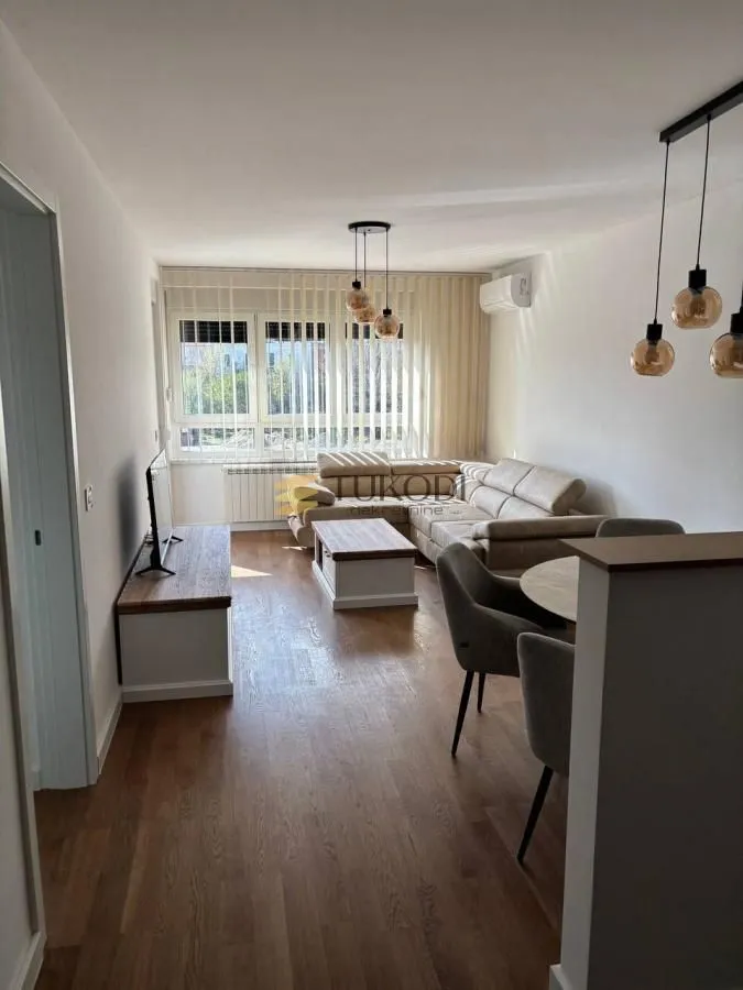 Rent, two bedroom apartment, 45m², Zemun Sve Podlokacije, Beograd