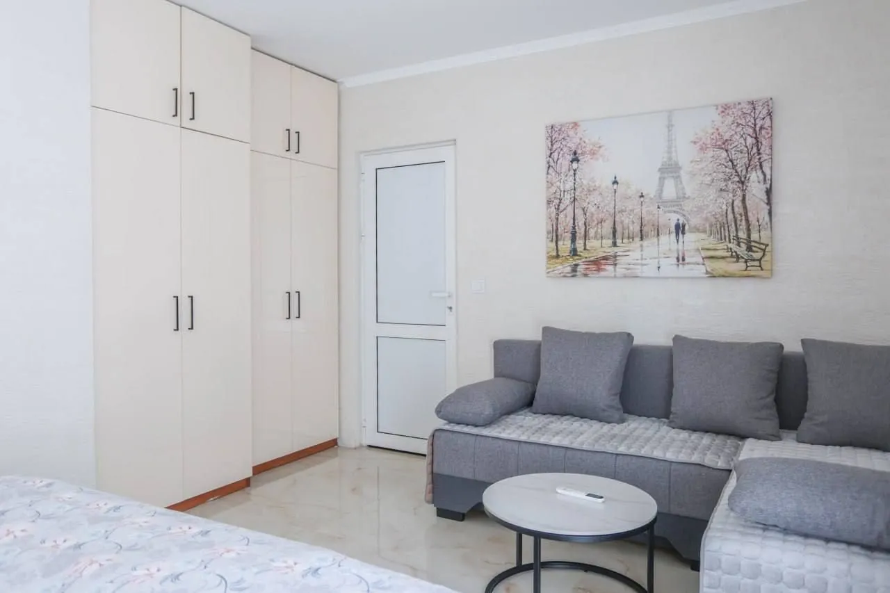 Rent, one bedroom apartment, 50m², Babin Do, Budva