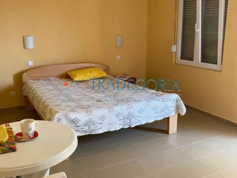 Prodaja, kuća, 167m², Bar, Crna Gora - image 7