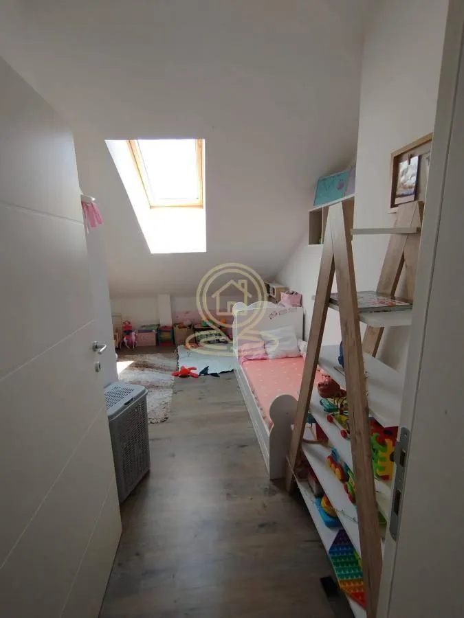 Prodaja, trosoban stan, 78m², Pantelej, Niš