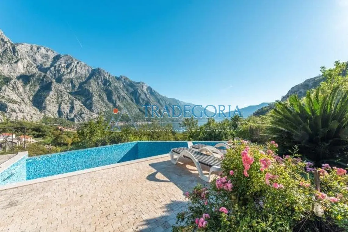 Prodaja, kuća, 148m², Kotor, Crna Gora