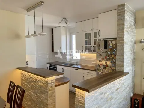 Sale, three bedroom apartment, 92m², Novi Banovci, Stara Pazova - image 8