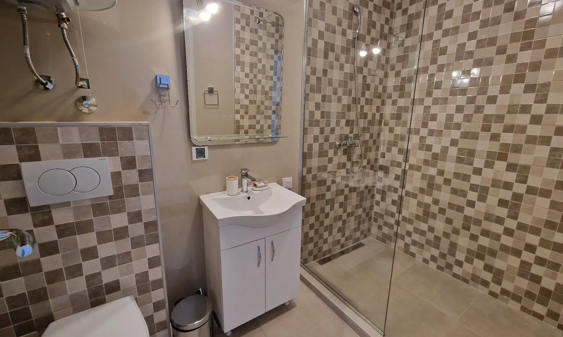 Sale, one bedroom apartment, 45m², Blizikuće, Budva