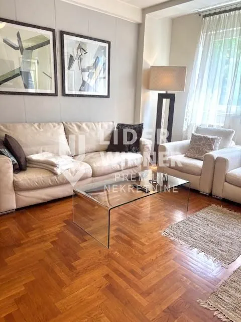 Rent, three bedroom apartment, 66m², Stari Grad, Beograd