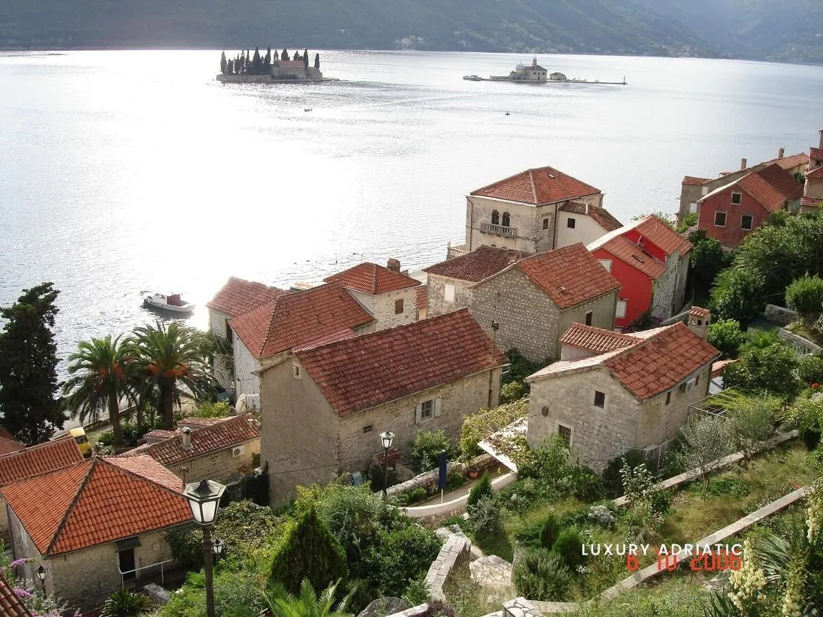 Sale, house, 285m², Perast, Kotor
