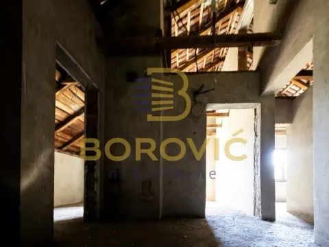 Prodaja, kuća, 204m², Voždovac Sve Podlokacije, Beograd - image 15