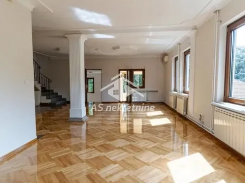 Izdavanje, stan, 210m², Savski Venac, Beograd - image 3