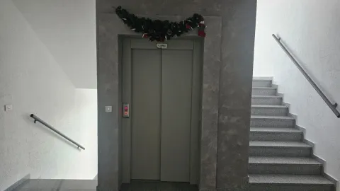 Prodaja, dvosoban stan, 66m², Stari Aerodrom, Podgorica - image 10