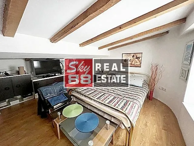 Sale, four bedroom apartment, 160m², Vračar Hram, Vračar Sve Podlokacije