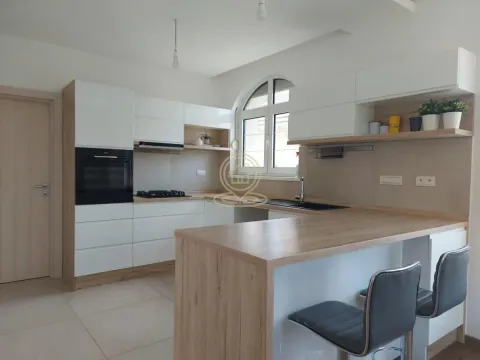 Sale, house, 380m², Centar, Inđija - image 7