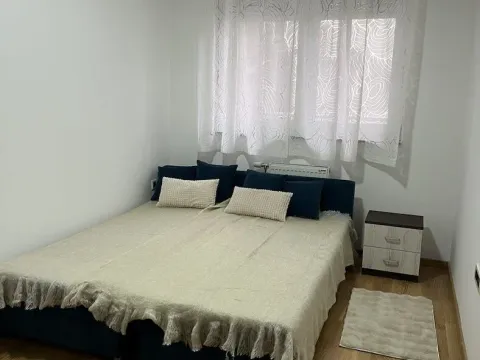 Izdavanje, jednosoban stan, 43m², Sajmište, Novi Sad - image 5