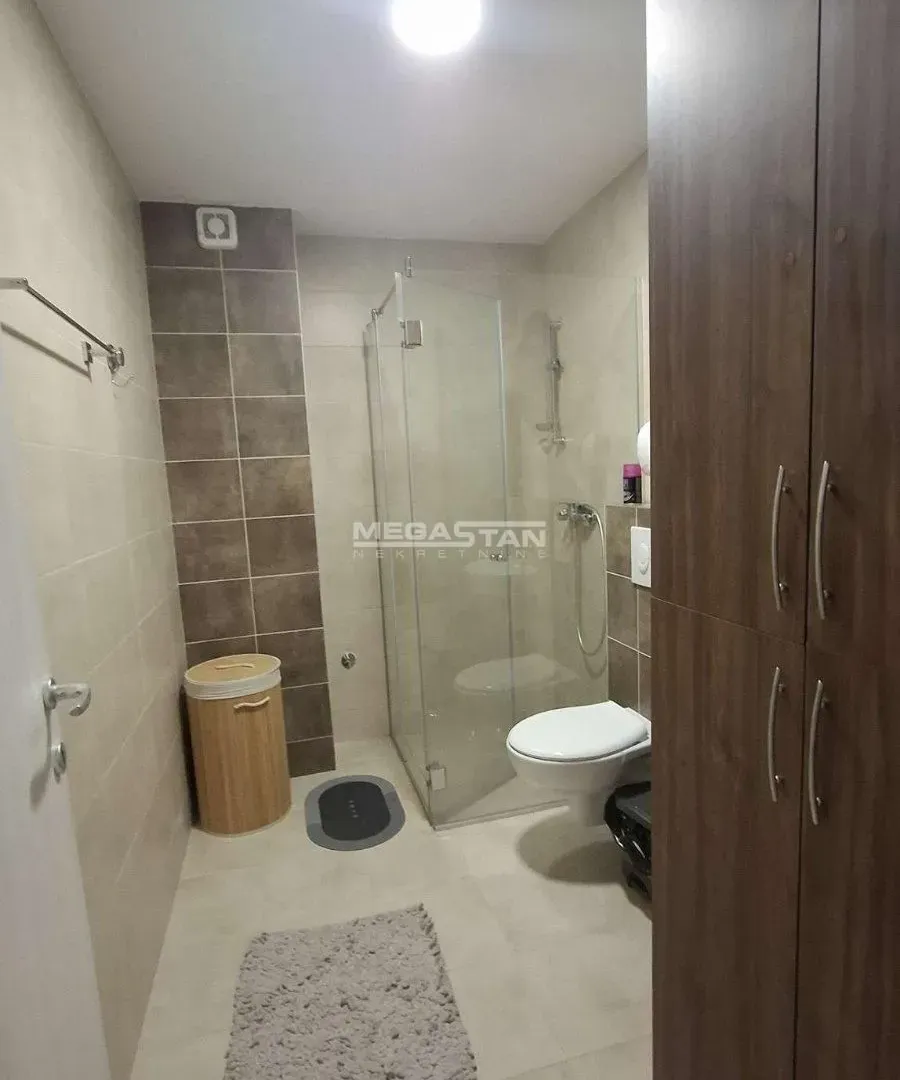 Rent, two bedroom apartment, 59m², Hala Pionir, Palilula Sve Podlokacije