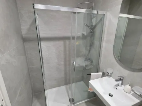 Rent, one bedroom apartment, 49m², Central Point, Podgorica - image 18