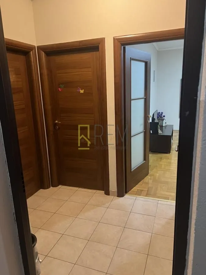 Prodaja, jednosoban stan, 44m², Tuški Put, Podgorica