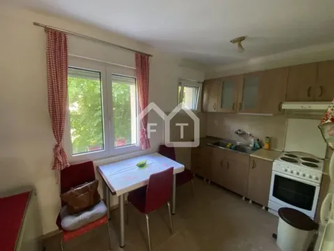 Rent, three bedroom apartment, 60m², Cvetkova Pijaca, Zvezdara Sve Podlokacije - image 5