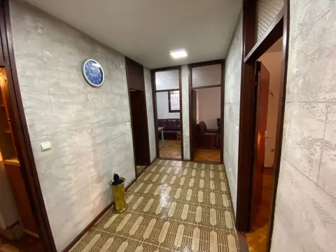 Sale, two bedroom apartment, 62m², Centar, Bar - image 7