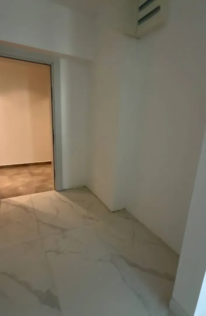 Sale, two bedroom apartment, 93m², Centar, Bar