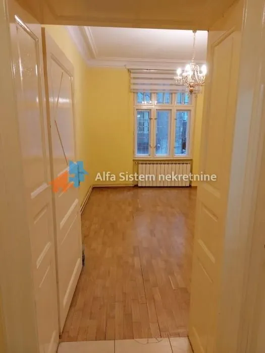 Rent, three bedroom apartment, 70m², Stari Grad, Beograd