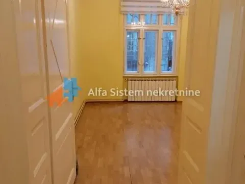 Izdavanje, trosoban stan, 70m², Stari Grad, Beograd - image 4