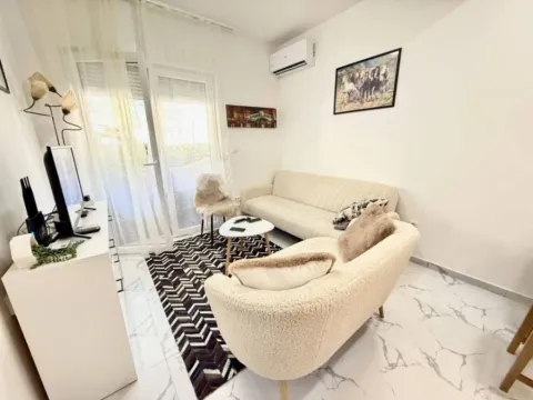 Sale, one bedroom apartment, 35m², Babilonija, Budva - image 2