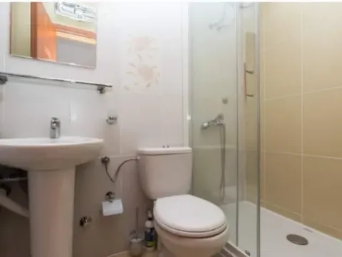 Izdavanje, garsonjera, 30m², 1 maj, Podgorica - image 4