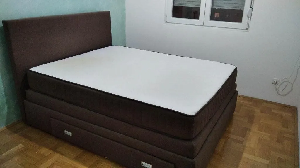 Izdavanje, dvosoban stan, 75m², Stari Aerodrom, Podgorica