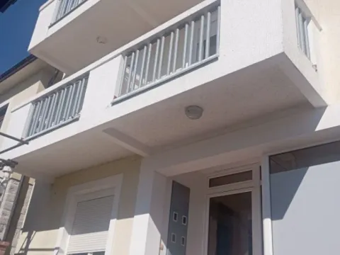 Rent, office space, 110m², Đenovići, Herceg Novi - image 3