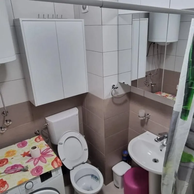 Rent, one bedroom apartment, 40m², Blok 5, Podgorica
