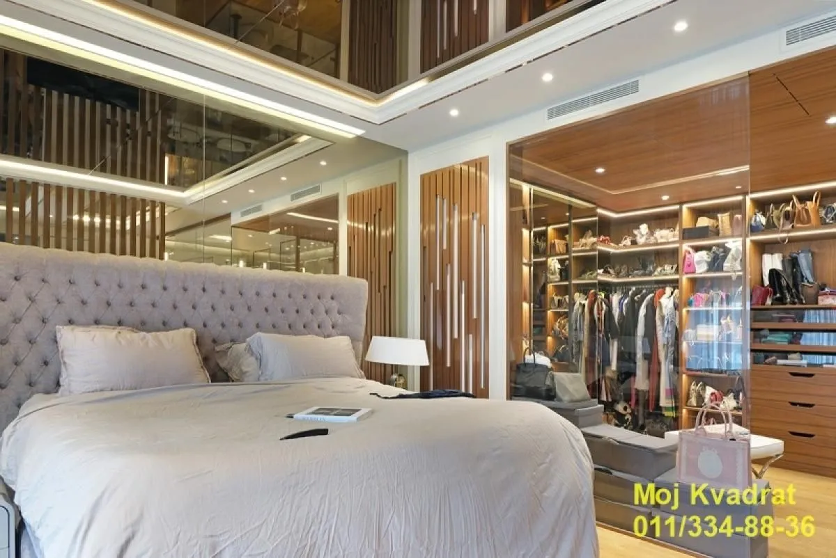 Sale, apartment, 245m², Stari Grad, Beograd