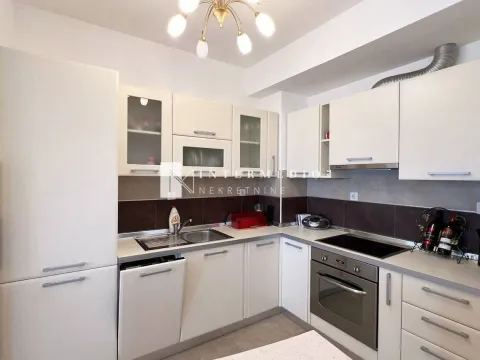 Izdavanje, dvosoban stan, 91m², Topla, Herceg Novi - image 3
