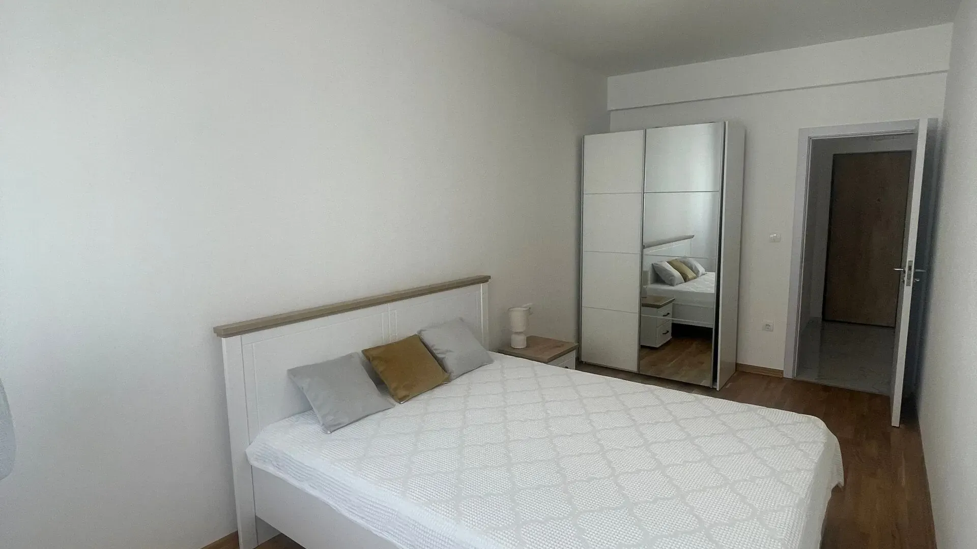 Prodaja, jednosoban stan, 46m², Centar, Budva