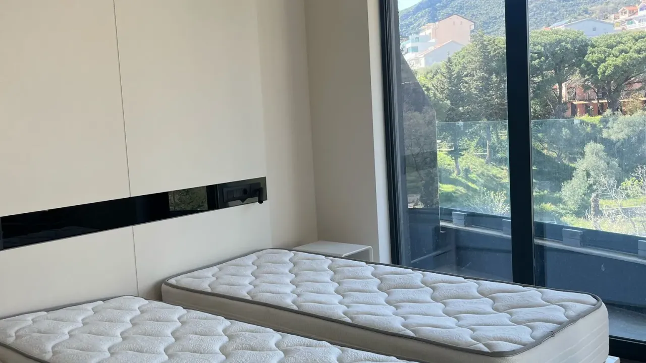 Sale, one bedroom apartment, 49m², Bečići, Budva