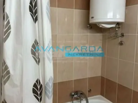 Izdavanje, stan, 45m², Južni Bulevar, Vračar Sve Podlokacije - image 2