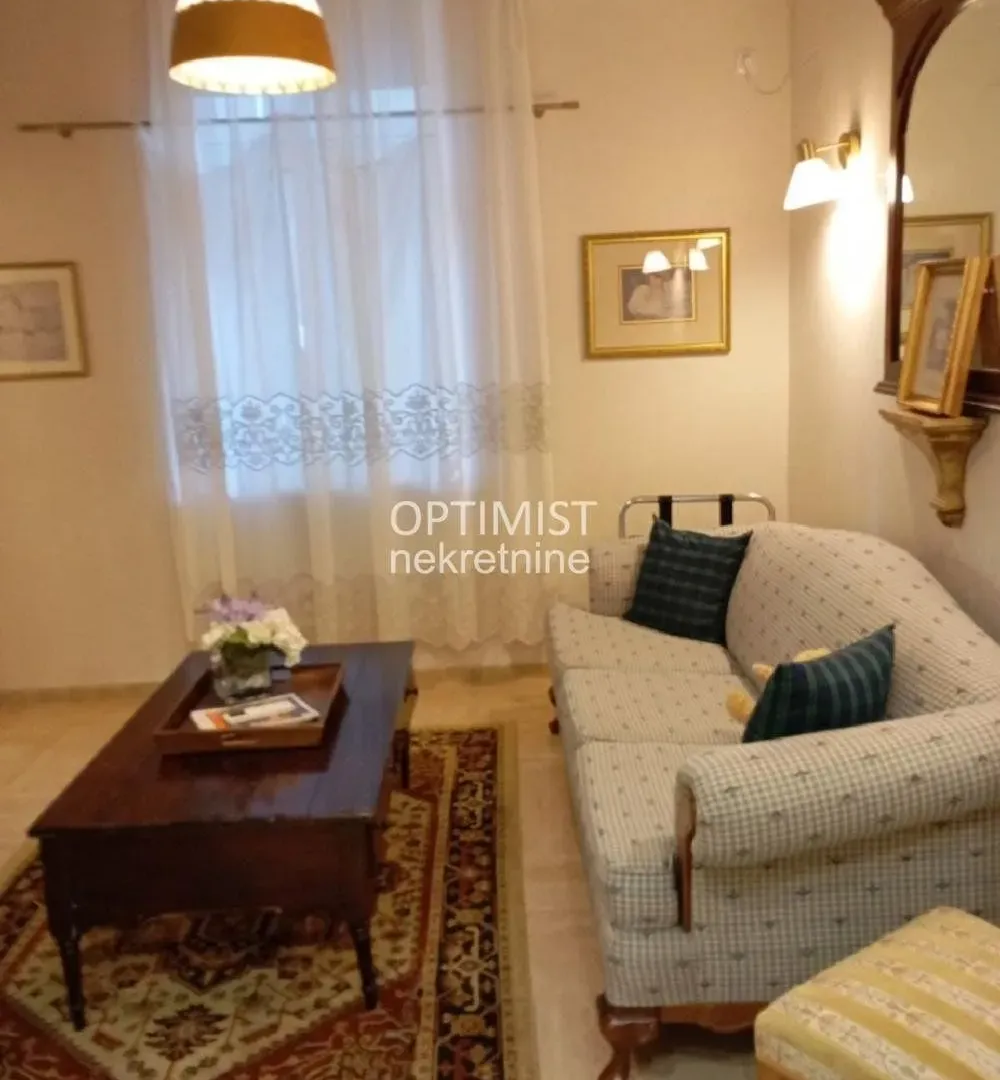 Sale, two bedroom apartment, 41m², Stari Grad, Beograd