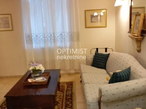 Sale, two bedroom apartment, 41m², Stari Grad, Beograd - image 2