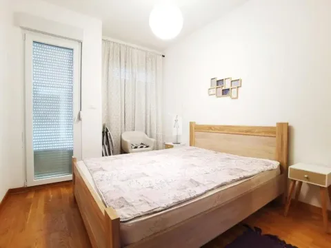 Rent, one bedroom apartment, 50m², City Kvart, Podgorica - image 4