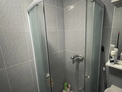 Rent, one bedroom apartment, 40m², Krivi Most, Podgorica - image 6