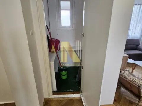 Prodaja, dvosoban stan, 48m², Stari grad, Novi Sad - image 5