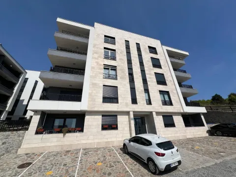 Rent, two bedroom apartment, 57m², Gorica C, Podgorica - image 9