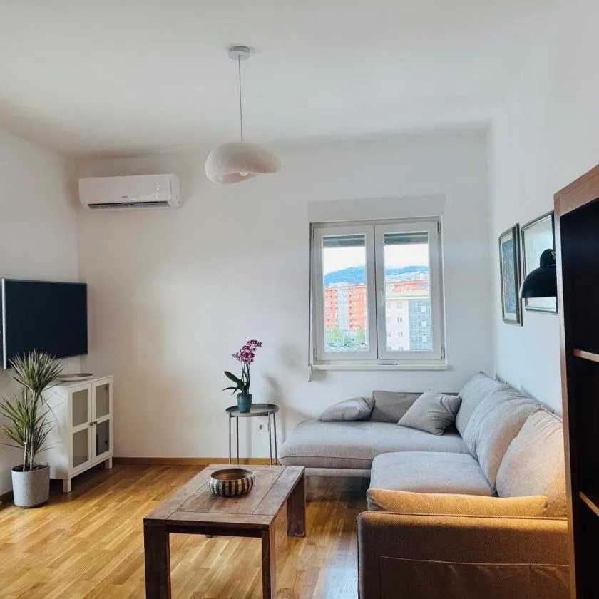 Rent, one bedroom apartment, 53m², City Kvart, Podgorica