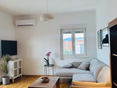 Rent, one bedroom apartment, 53m², City Kvart, Podgorica - image 6