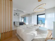 Prodaja, trosoban stan, 125m², Vidikovac, Budva - image 13