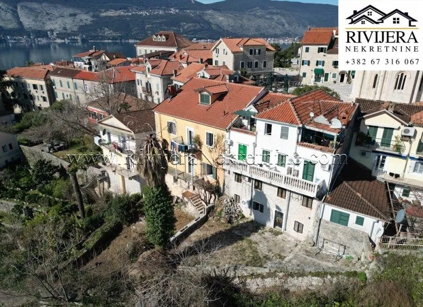 Sale, house, 173m², Centar, Herceg Novi