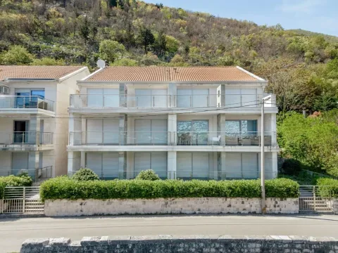 Sale, two bedroom apartment, 100m², Stoliv, Kotor - image 5